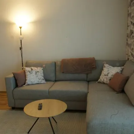 Keskustan Kaksio 45 M2 Autopaikalla, Rautatienkatu 19, 9 Krs Оулу