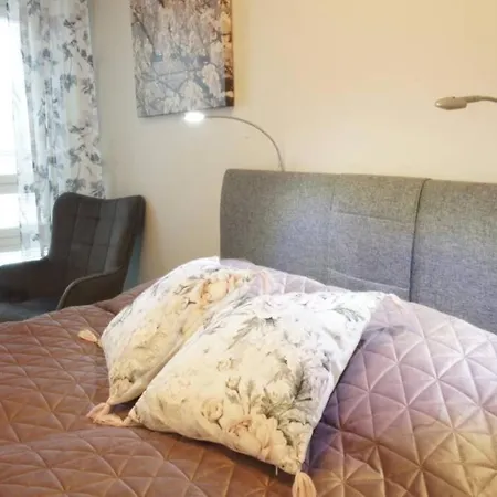Keskustan Kaksio 45 M2 Autopaikalla, Rautatienkatu 19, 9 Krs Apartmán Oulu