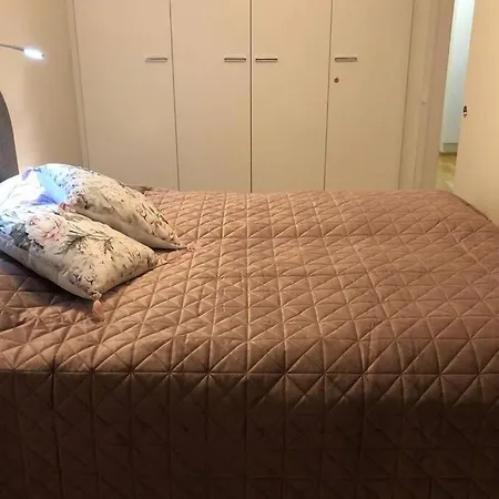 Апартаменты Keskustan Kaksio 45 M2 Autopaikalla, Rautatienkatu 19, 9 Krs